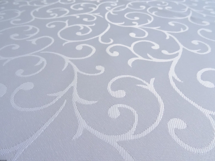 biały obrus plamoodpornyMONTAKIRA2.jpeg