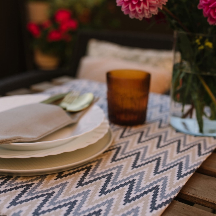 Prostokątny bawełniany bieżnik plamoodporny z wzorem Marokańskie zygzaki