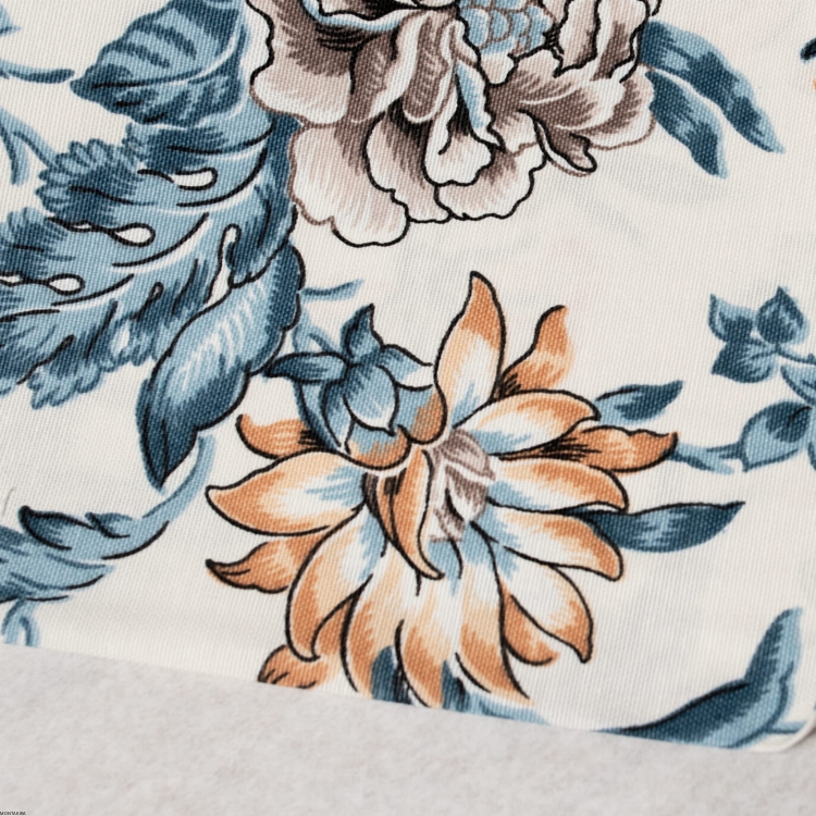 Prostokątny bawełniany obrus plamoodporny z wzorem Kwiaty